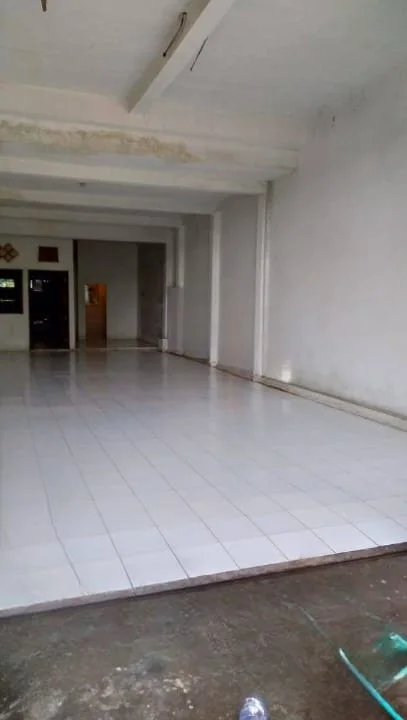 Dijual/disewakan Rumah Usaha Lokasi Strategis di Raya Kenjeran Surabaya Utara - Thumbnail 2