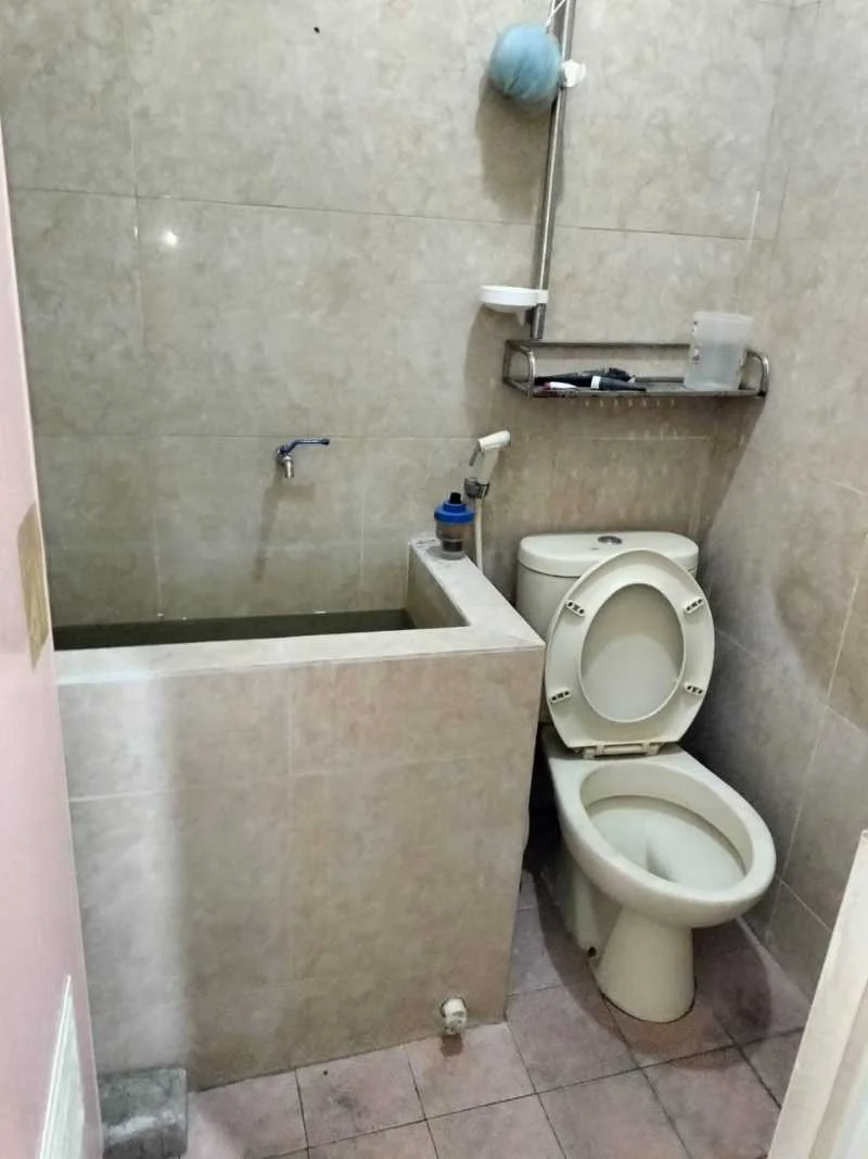 Dijual Rumah Nyaman Strategis di Jalan Ploso Timur Surabaya Utara - Thumbnail 6