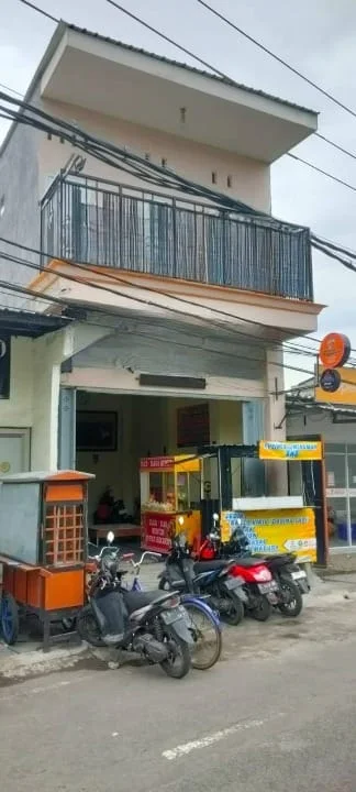 Jual Ruko 2 Lantai Strategis Jalan Kedung Cowek Surabaya