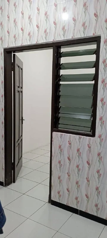 Dijual Rumah Strategis di Jalan Nginden Intan Permata Surabaya Timur - Thumbnail 2