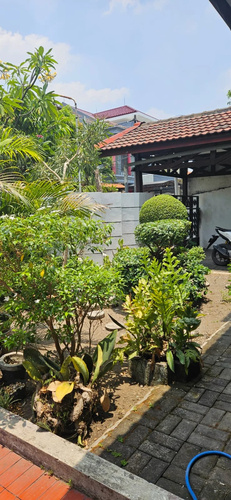 Dijual Rumah 2 Lantai Luas Nyaman di Sidosermo Surabaya Selatan - Thumbnail 3