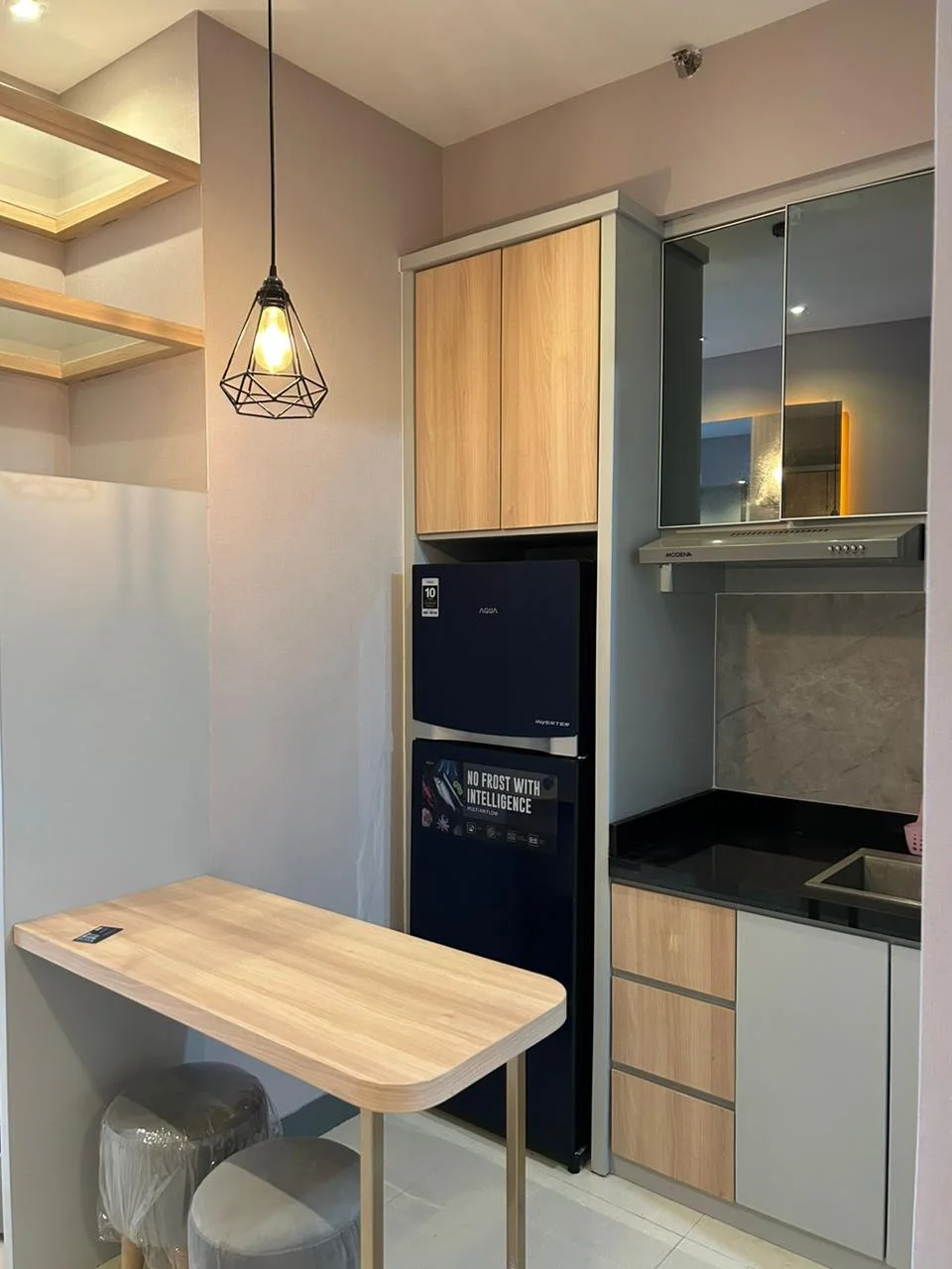 Dijual/Disewakan Apartemen Bagus Full Furnished di Benson Pakuwon Mall Surabaya Barat - Image 1