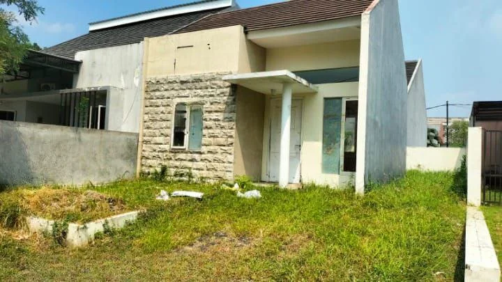 Dijual Rumah Strategis di Citraland Bukit Palma Surabaya Barat