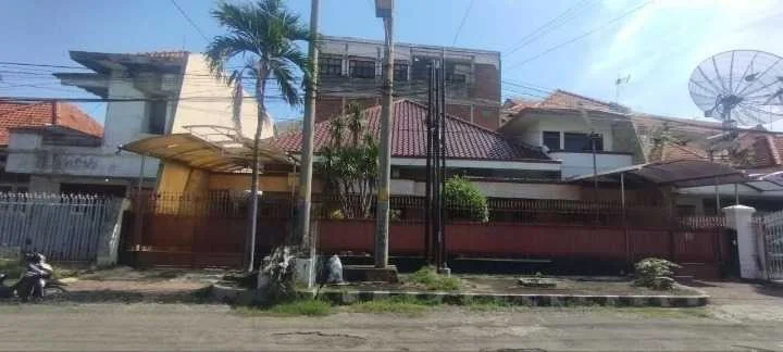 Dijual Rumah Luas, Lokasi Strategi Ketupa Surabaya Pusat