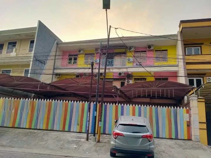 Dijual Rumah Kos Putri Aktif Lokasi Tenggilis Mejoyo Surabaya Selatan