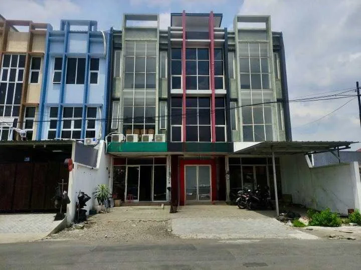 Dijual Ruko 3 Lantai Strategis di Jalan Raya Kutisari Surabaya Selatan