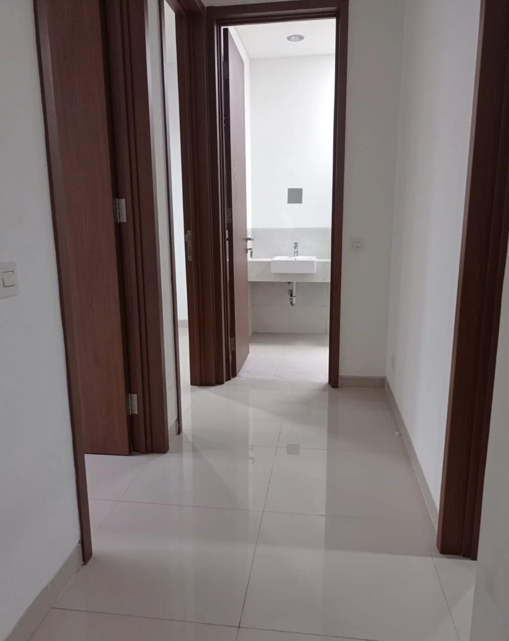 Disewakan Rumah Strategis 2 Lantai Siap Huni di Graha Natura Edenia Surabaya Barat - Thumbnail 5