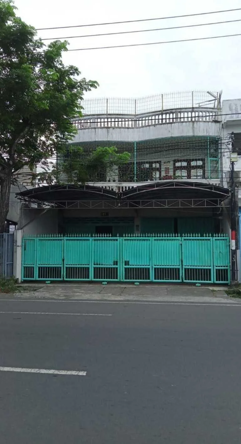 *Dijual rumah / ruko jalan Kenjeran , full furnished, cocok untuk tinggal maupun usaha Surabaya Timur*