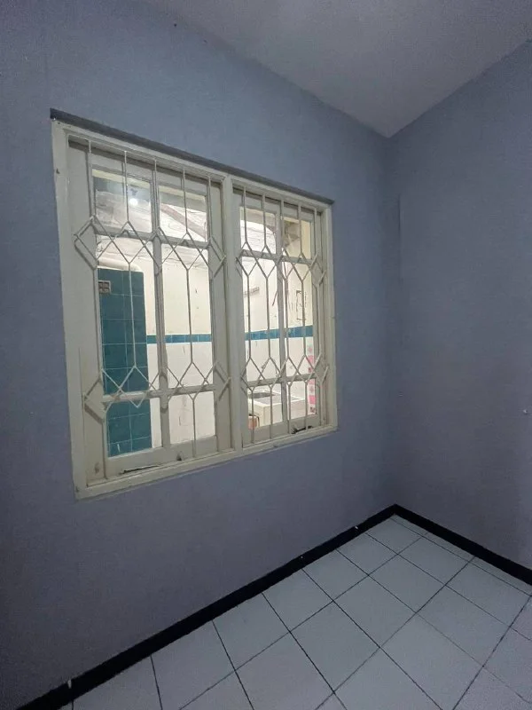 Disewakan Rumah Strategis di Puri Asri Surabaya Timur - Thumbnail 7