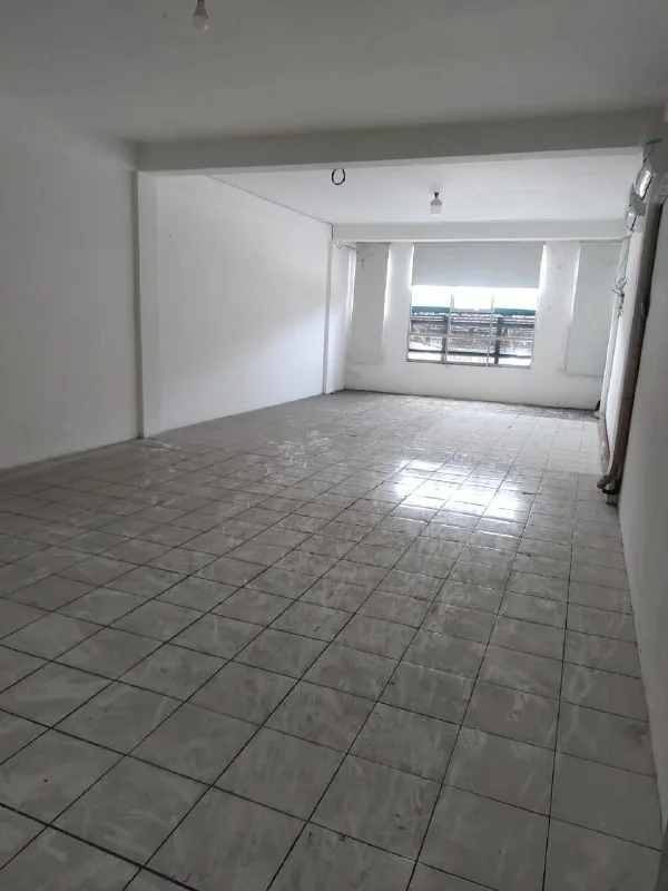 Disewakan Ruko Strategis Kembar Lokasi Strategis di Jalan Raya Kenjeran Surabaya Timur - Thumbnail 8