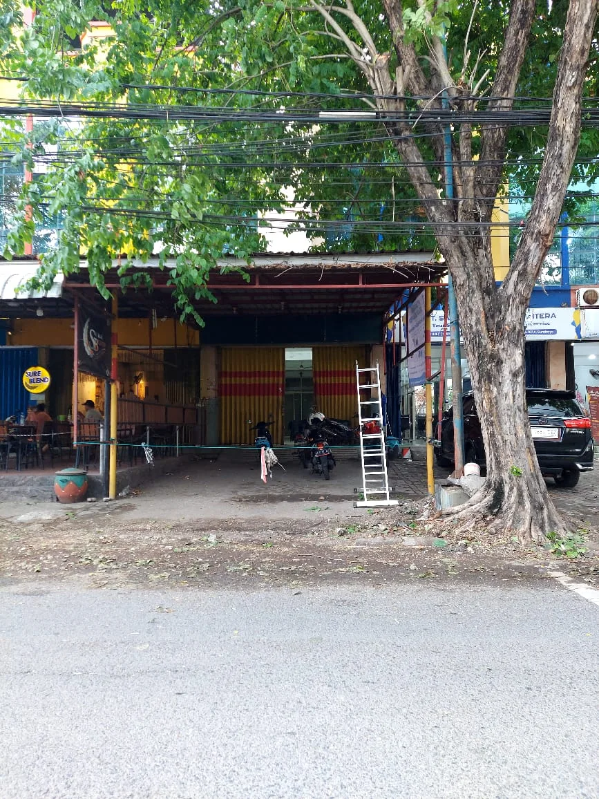Dijual Ruko Nol jalan raya, 400m dari jalan protokol Mayjen Sungkono Raya Dukuh Kupang Barat Surabaya Barat