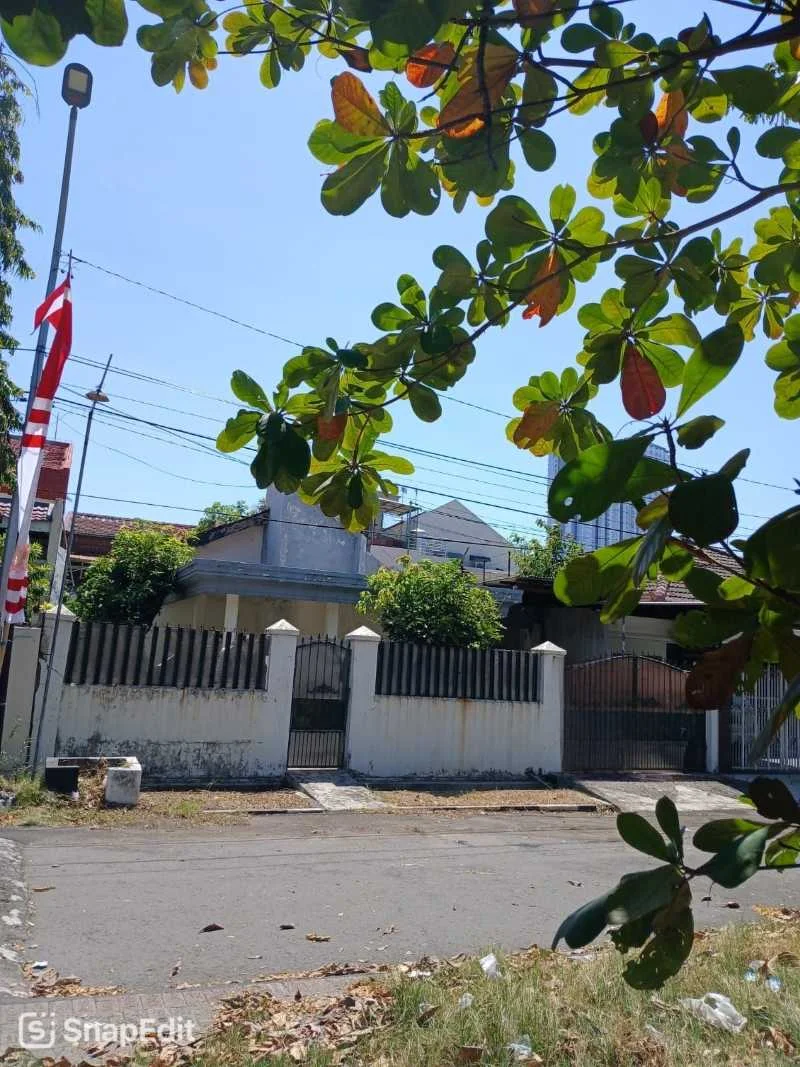 *Dijual Rumah lokasi Strategis di Jemur Andayani Surabaya Selatan*