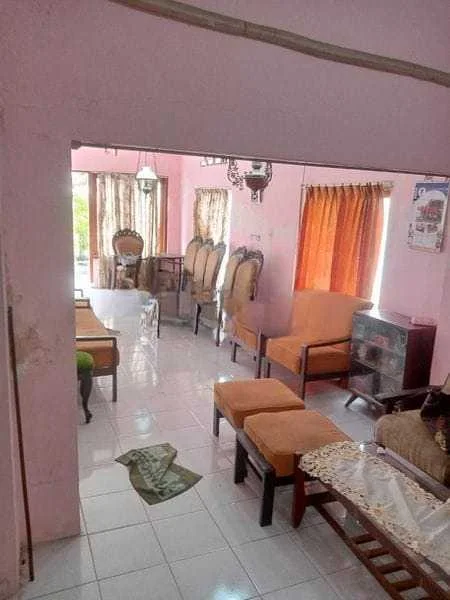 Dijual Rumah Strategis di Ngagel Jaya Tengah Surabaya Timur
