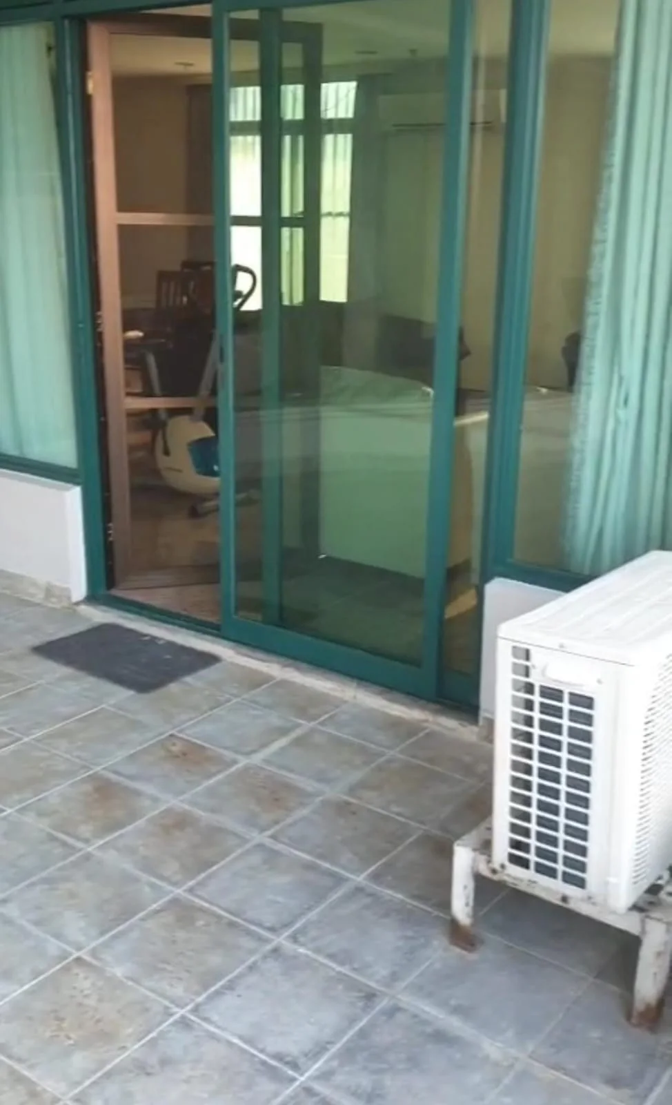 Dijual Penthouse Strategis  Condominium Graha Famili Lokasi Premium Surabaya, Murah - Thumbnail 7