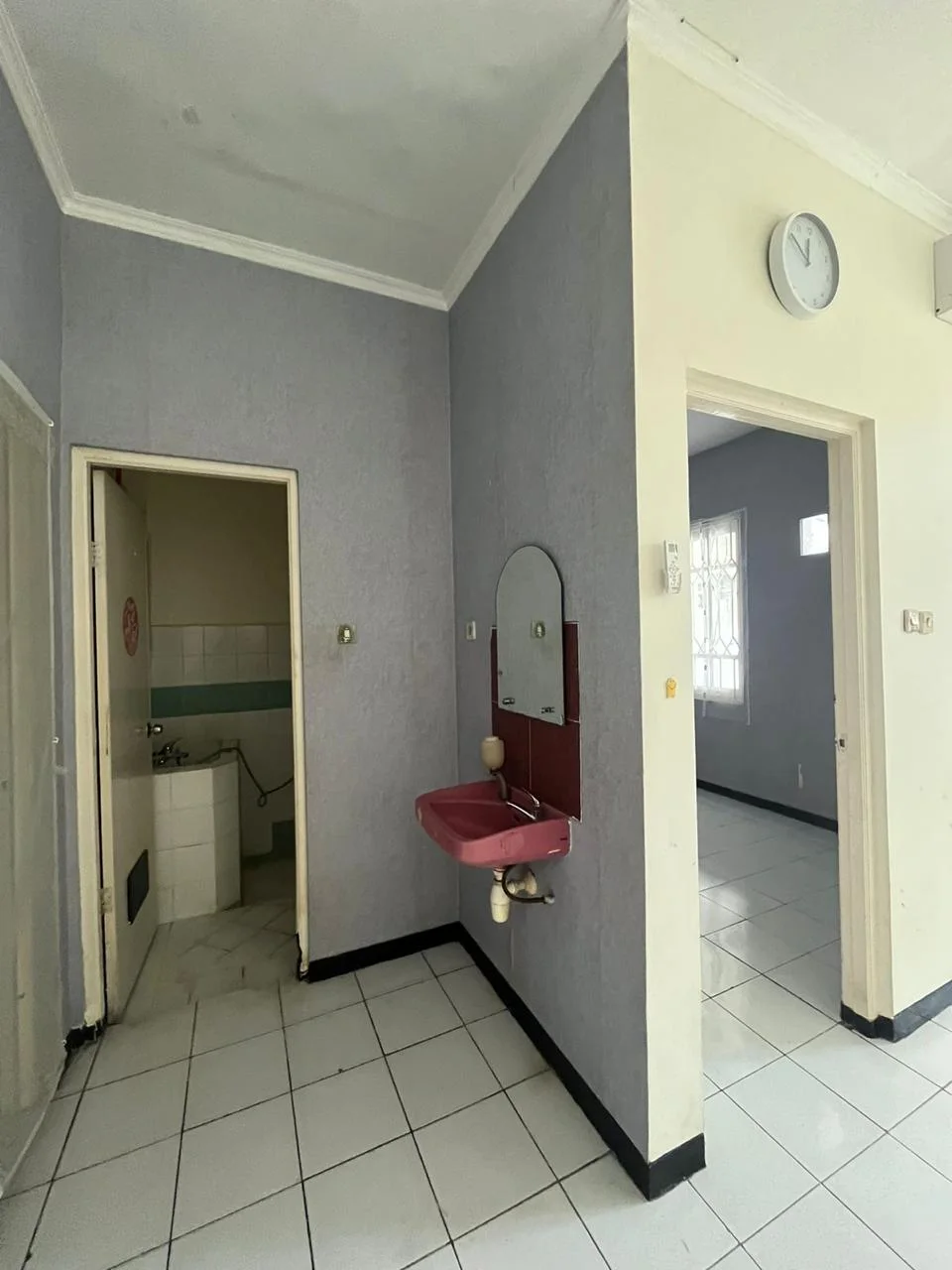 Disewakan Rumah 1 Lantai Strategis di Puri Asri Pakuwon City Surabaya Timur - Thumbnail 4