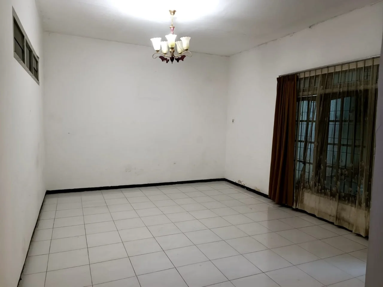 Dijual Rumah Luas Siap Huni di Babatan Pantai Utara Surabaya Utara - Thumbnail 2