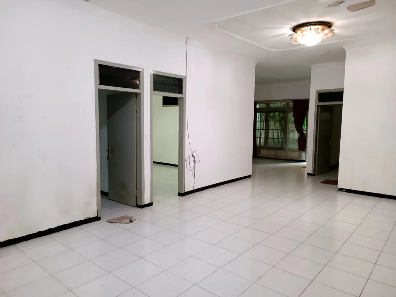 Dijual Rumah Luas Siap Huni di Babatan Pantai Utara Surabaya Utara - Thumbnail 7