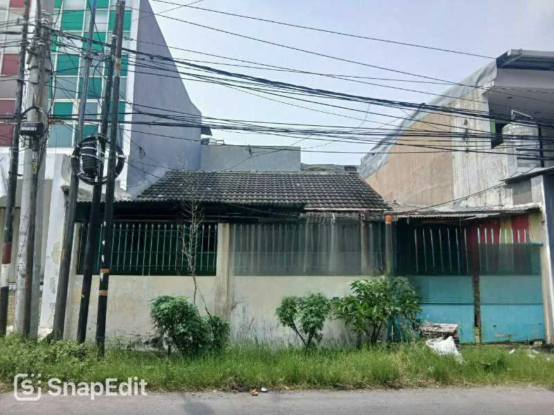 Dijual rumah siap huni di kawasan Darmo Indah Sari, Surabaya Barat.