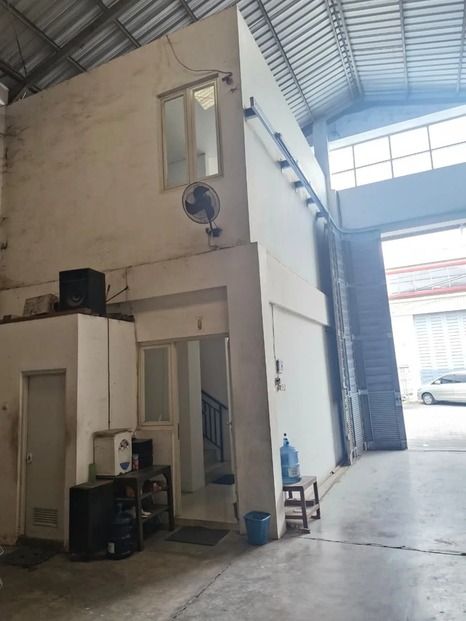 Dijual Cepat Gudang Murah Wira 9 Tenaru Cangkir Driyorejo Gresik - Thumbnail 2
