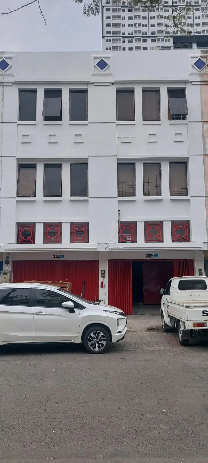 Dijual 2 Ruko Jejer Siap Huni 3 Lantai di Mangga Dua Wonokromo Surabaya Selatan