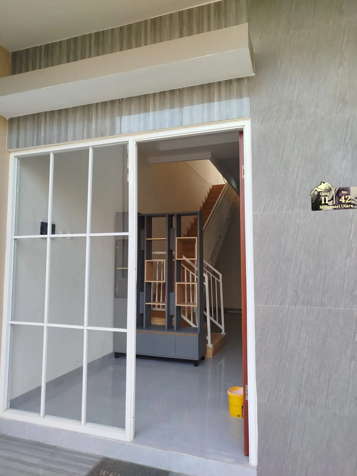 Dijual Rumah Baru Semi Furnish Mulyosari Utara Surabaya Timur - Thumbnail 3