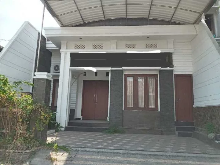 Dijual/Disewakan Rumah Luas Siap Huni di Perumahan Tanjung Permai Regency Gresik - Image 1