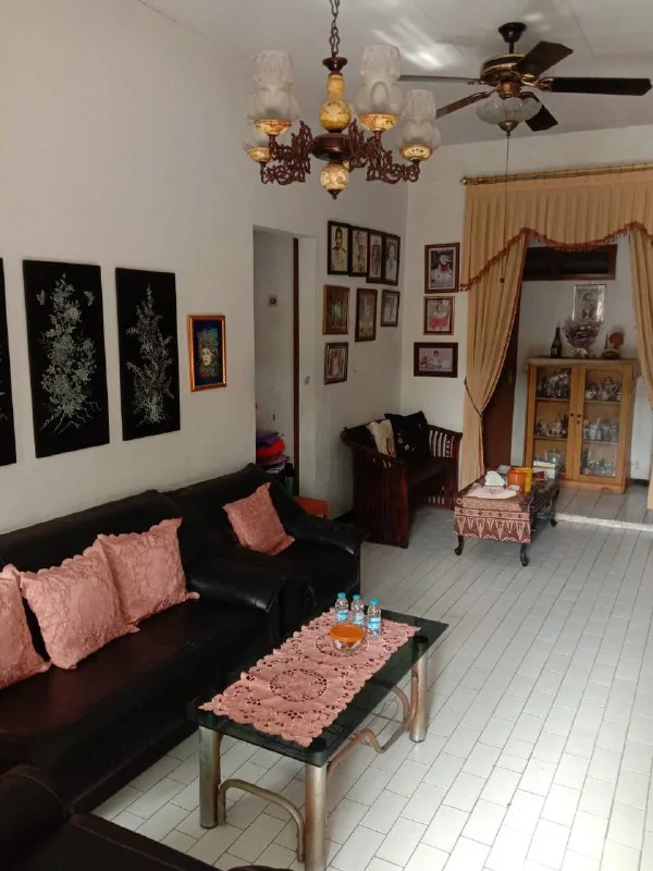 Dijual Rumah Siap Huni di Jalan Bendul Merisi Permai Surabaya Selatan - Thumbnail 2