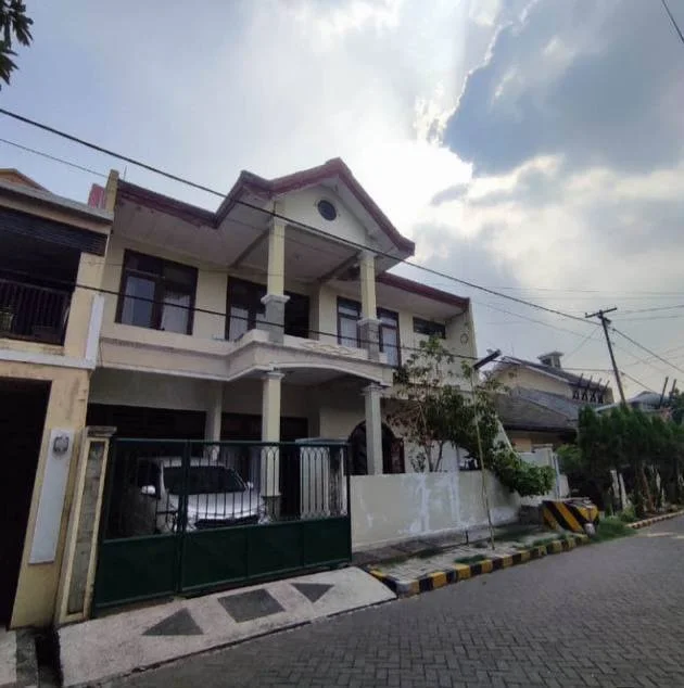 Jual Rumah Mewah Murah 3 Lantai Pondok Tjandra Indah Sidoarjo