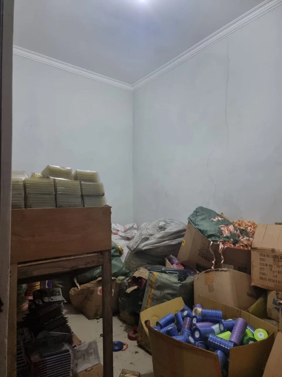 Disewakan Rumah Hook di Jalan Pucang Sewu Surabaya Timur - Thumbnail 8