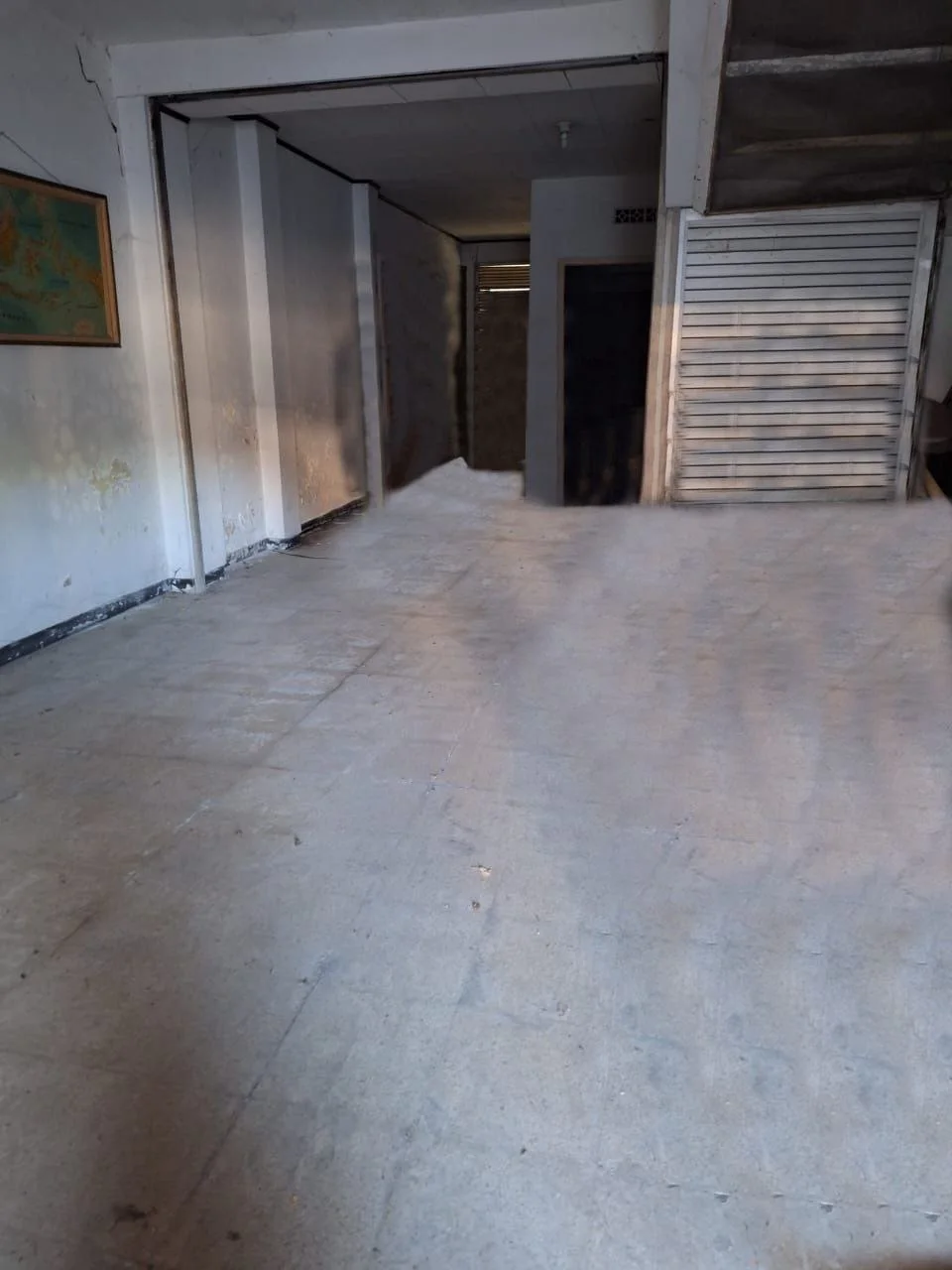 Dijual Rumah Luas dan Strategis di Jalan Pucang Kerep Surabaya Timur - Thumbnail 2