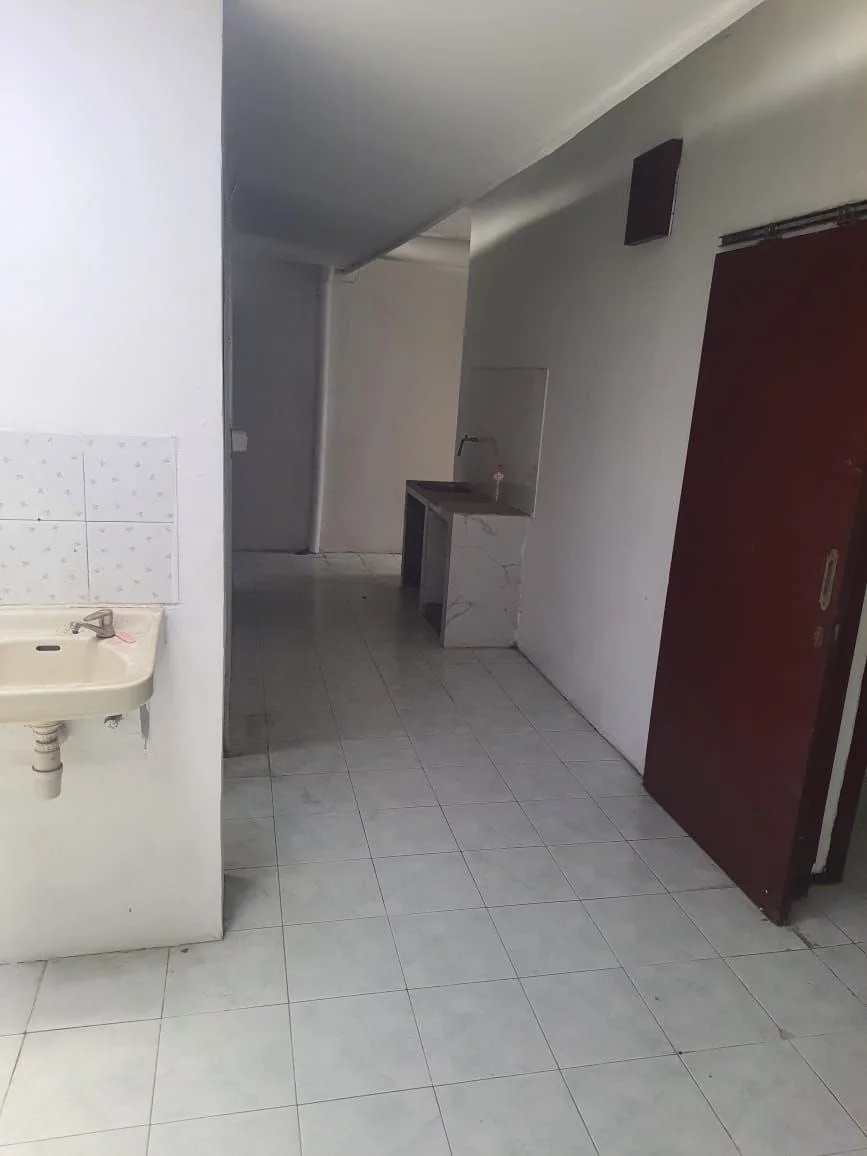 Dijual/Disewakan Rumah Strategis di Jalan Pucang Anom Surabaya Timur - Thumbnail 5