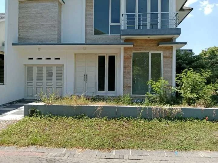 Dijual Rumah Bagus Hook Eastwood Citraland Surabaya Barat