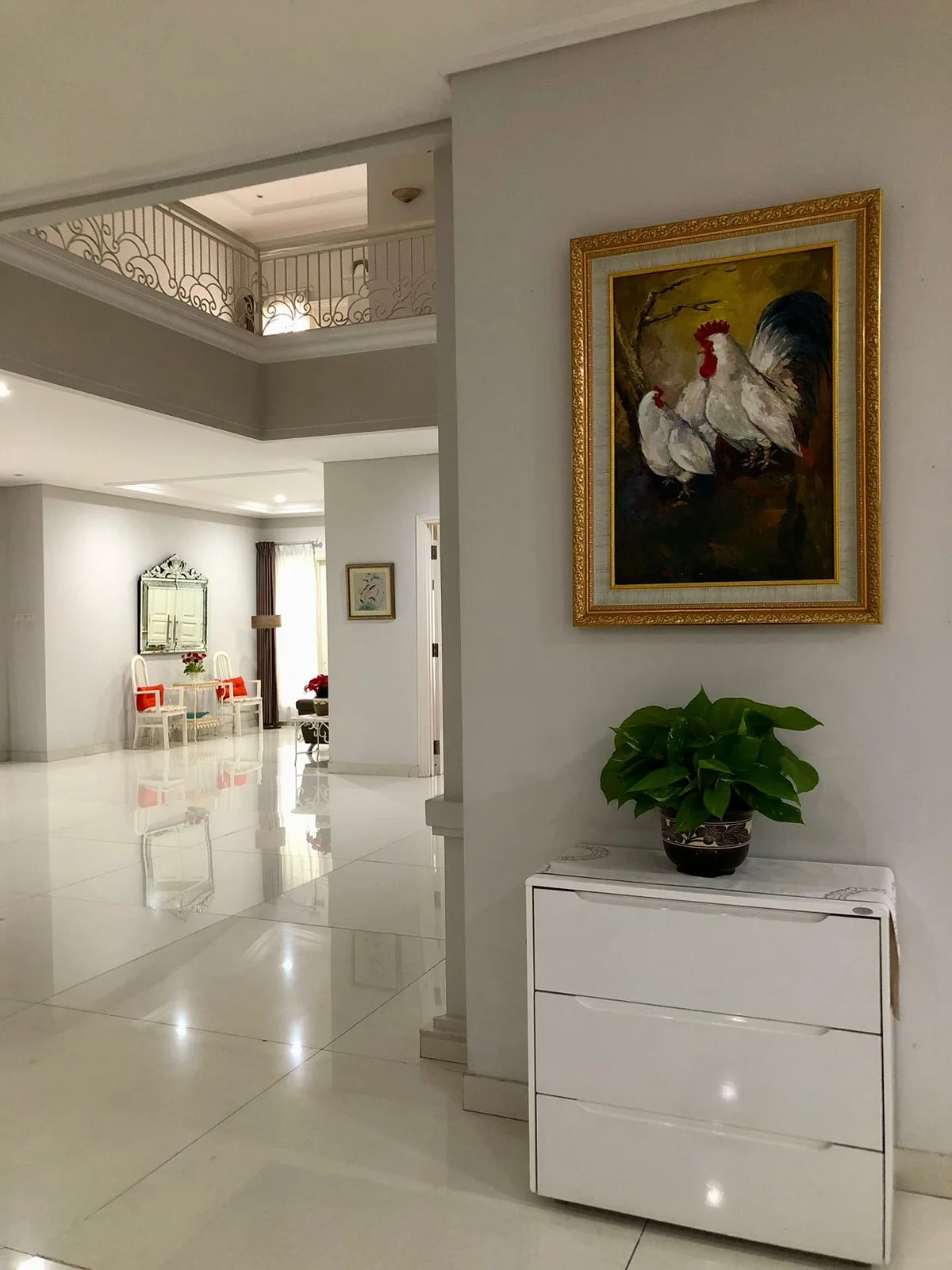 Dijual Rumah Mewah Siap Huni di Graha Famili Surabaya Barat - Thumbnail 5