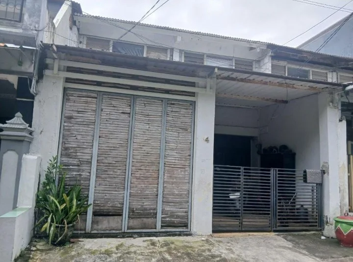 Dijual Rumah Strategis Siap Huni di Manukan Asri Surabaya Barat