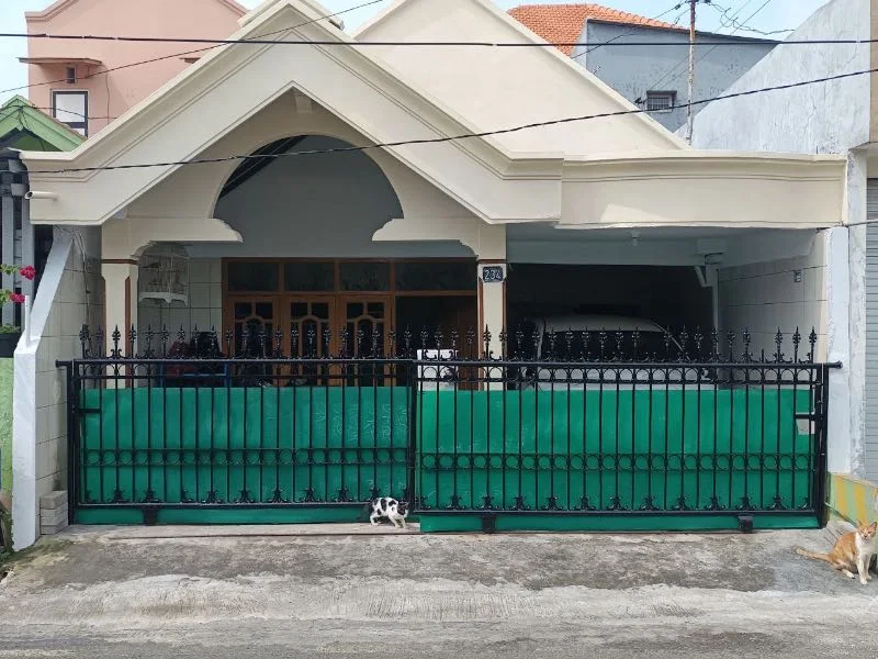 Dijual Rumah Hitung Tanah di Jalan Siwalankerto Tengah Surabaya Selatan