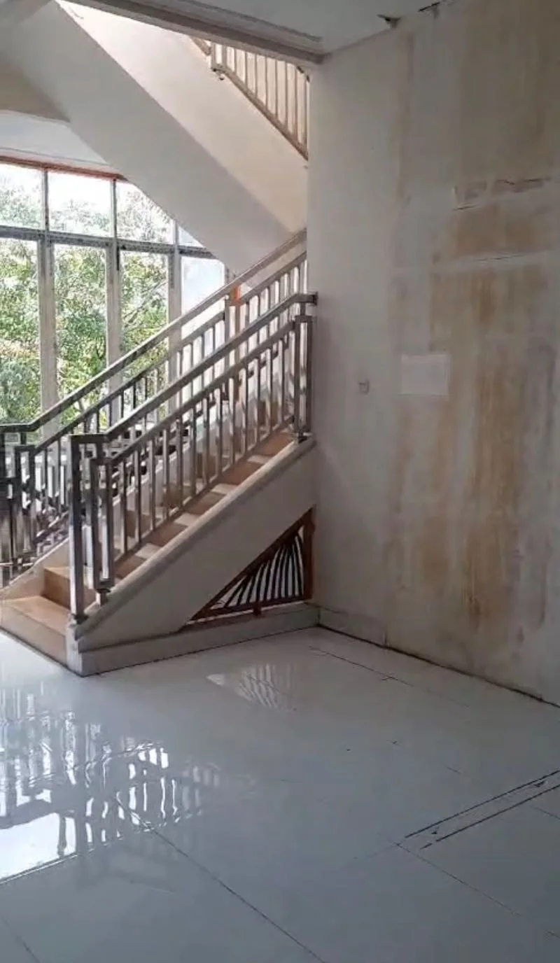 Dijual Ruko Luas Siap Pakai di Jalan Ngagel Jaya Surabaya Timur - Thumbnail 6