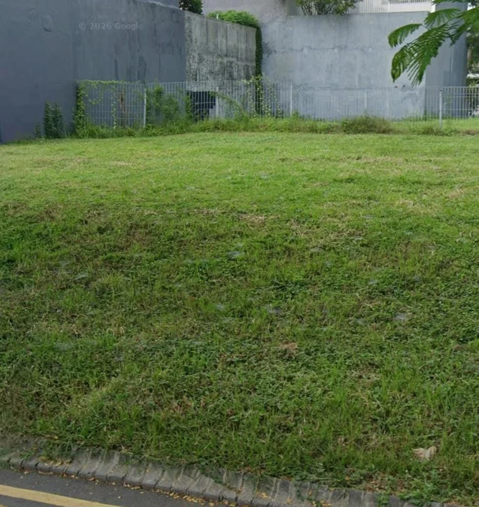 Dijual / Disewakan Kavling Premium Bukit Telaga Golf Lokasi Strategis Citraland Utama Surabaya