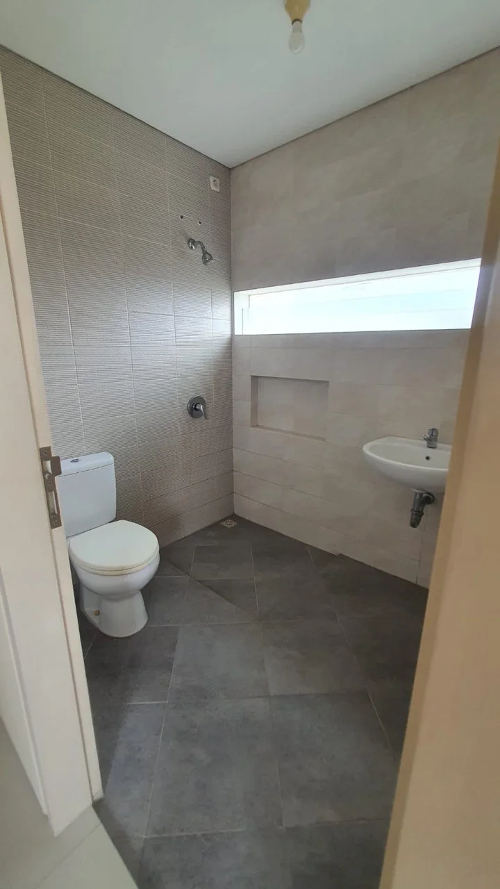 Dijual Murah Rumah Mewah 2 Lantai Royal Residence Lokasi Premium Surabaya Barat - Thumbnail 5