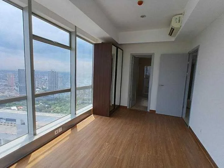 Dijual/Disewakan Apartemen Mewah di Grand Sungkono Surabaya Barat - Image 1