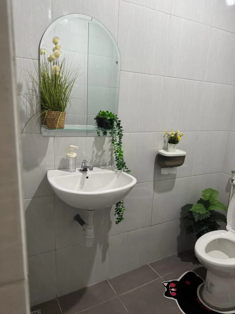 Dijual Rumah 1 Lantai Siap Huni di Ngagel Tama Utara Surabaya Timur - Thumbnail 3