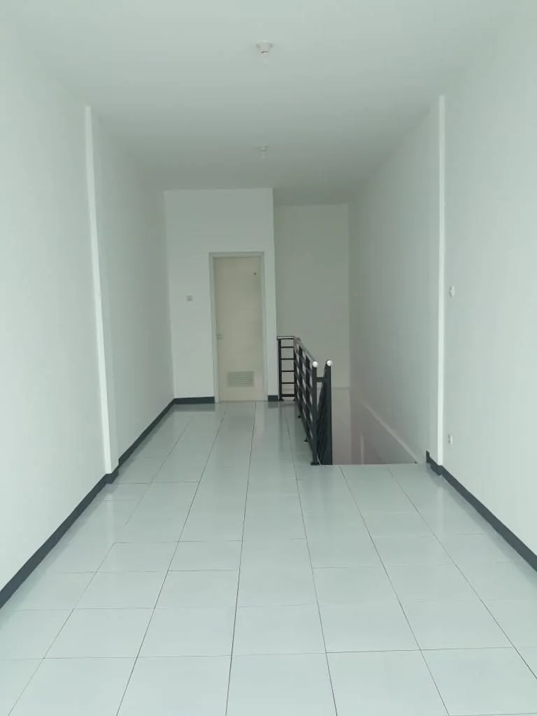 Dijual/Disewakan Ruko 2 Lantai Strategis di Darmo Indah Sari Surabaya Barat - Thumbnail 2