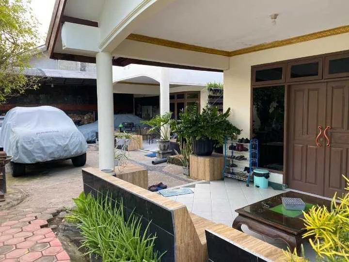 Dijual Rumah Luas Siap Huni di Jemur Andayani Surabaya Selatan