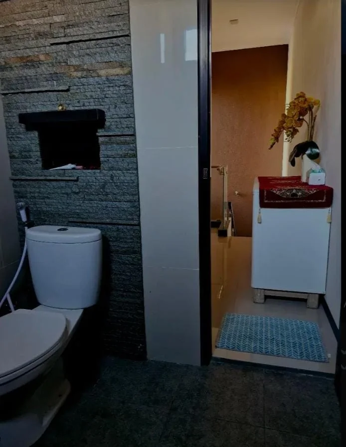 Dijual Rumah Baru Gress Modern di Jalan Kutisari Surabaya Timur - Thumbnail 7