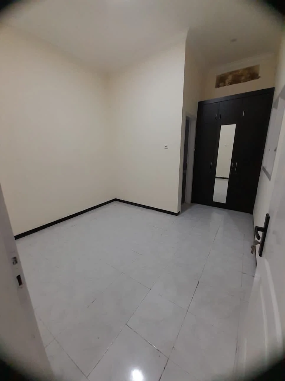 Dijual/Disewakan Rumah Siap Huni di Jalan Kutisari Surabaya Timur - Thumbnail 7