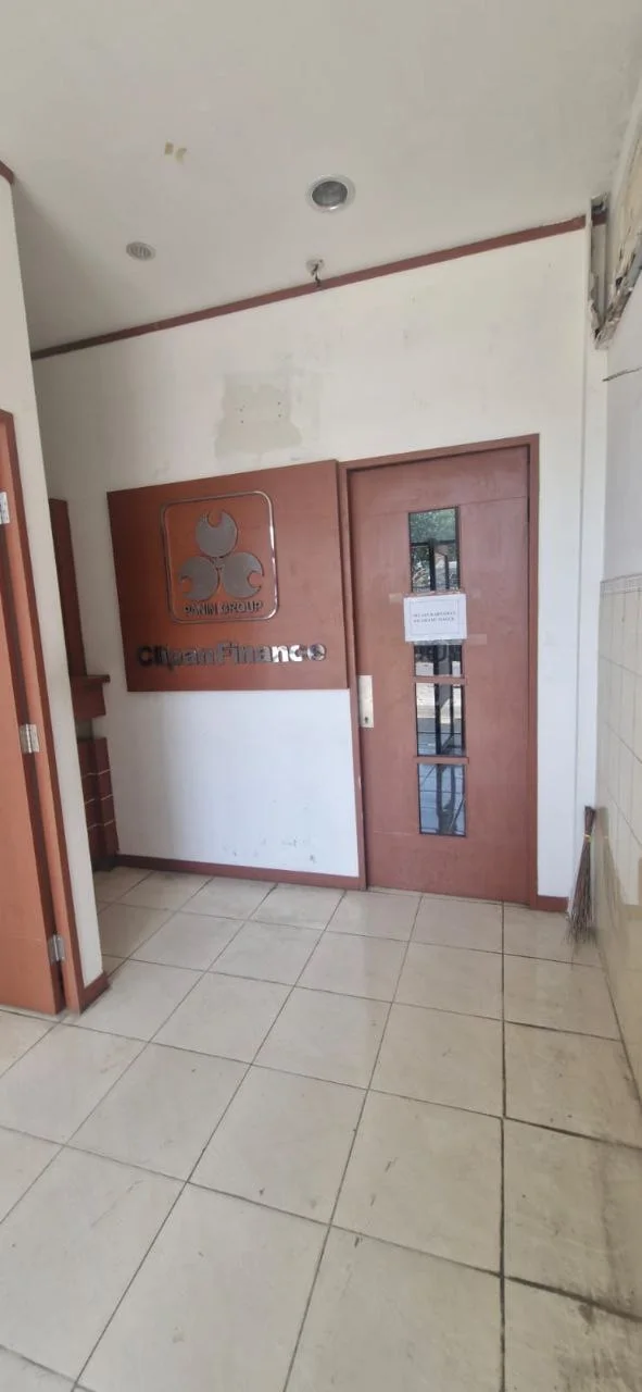 Dijual/Disewakan Ruko Strategis Ex Bank di Jalan Tenggilis Barat Surabaya Timur - Thumbnail 7