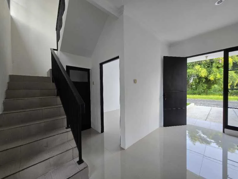 Jual rumah Modern Mewah Minimalis North Emerald Mansion Citraland Utama Surabaya