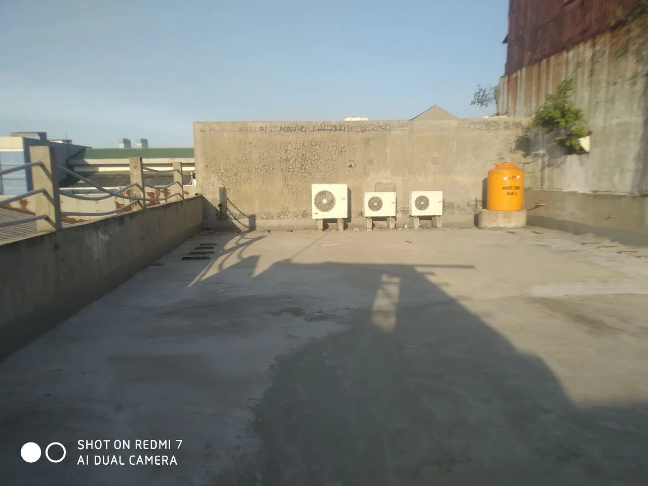 Dijual/Disewakan Ruko Tiga Lantai Strategis di Pucang Anom Timur Surabaya Timur - Thumbnail 6