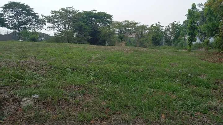 Dijual Tanah Perumahan Strategis di Galeria Golf Citraland Surabaya Barat