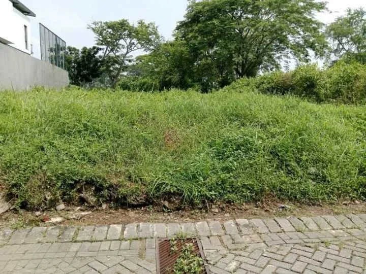 Dijual Tanah Luas Strategis di Bukit Golf International Surabaya Barat
