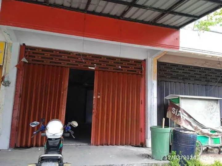 Disewakan Ruko Lokasi Strategis di HR Muhammad Surabaya Barat - Image 1